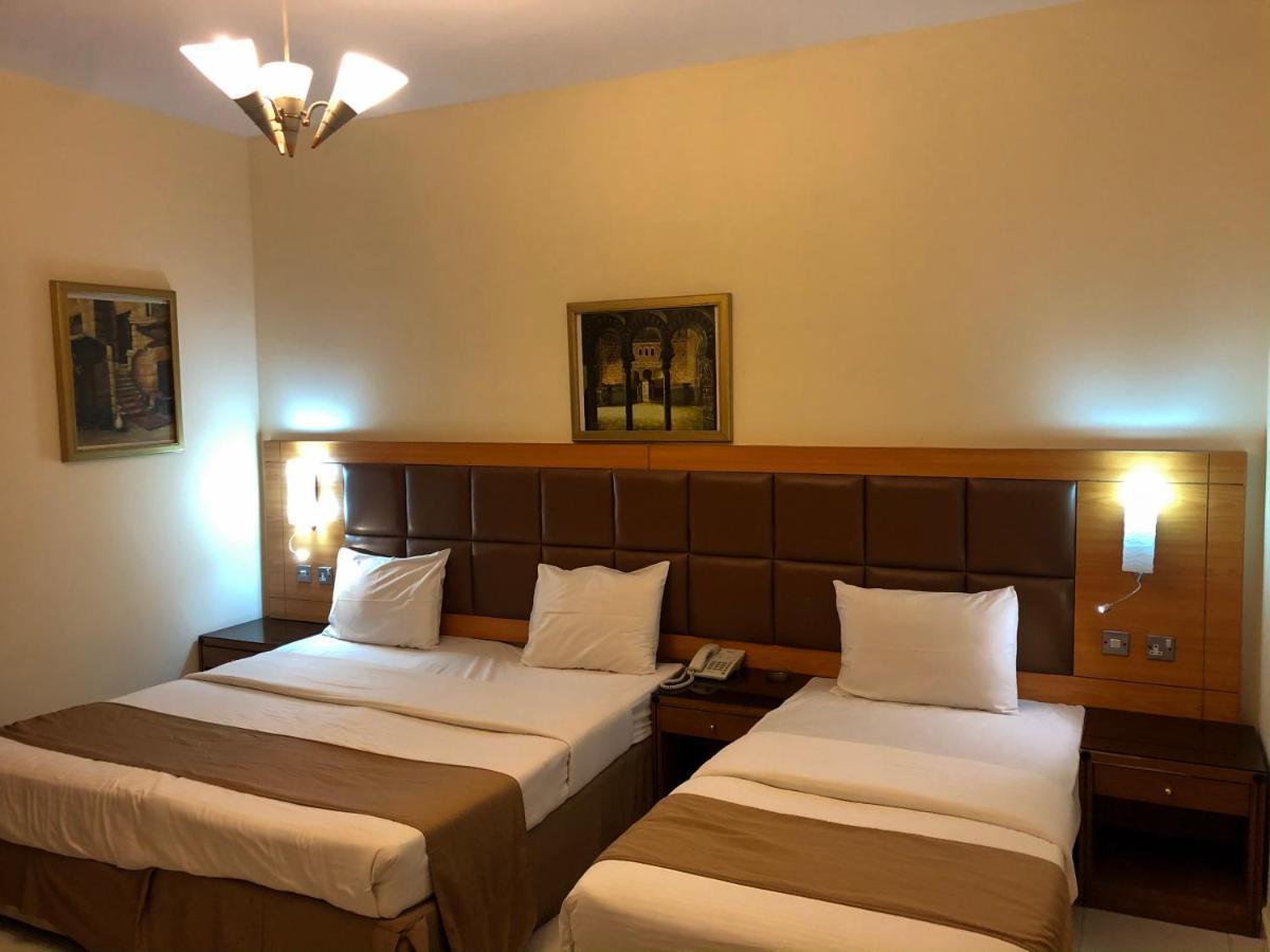 New Royal Mark Hotel Apartments Dubai Eksteriør billede